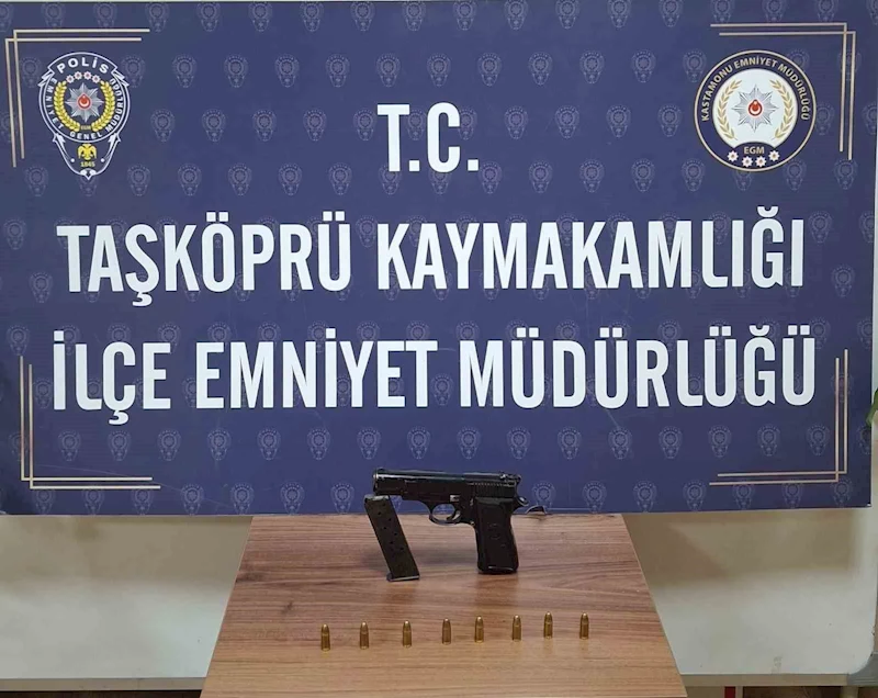 Kastamonu’da 3 adet tabanca ele geçirildi: 3 şüpheli hakkında işlem başlatıldı
