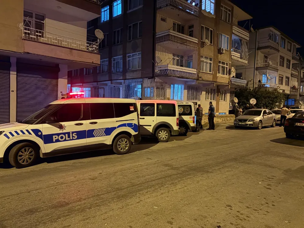Boşandığı eski karısını ağır yaraladı