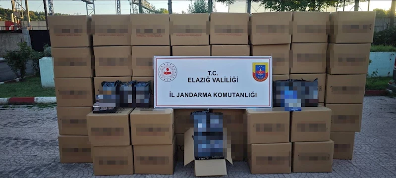 Elazığ’a kaçak getirilen sigaralar jandarma ekipleri tarafından yakalandı
