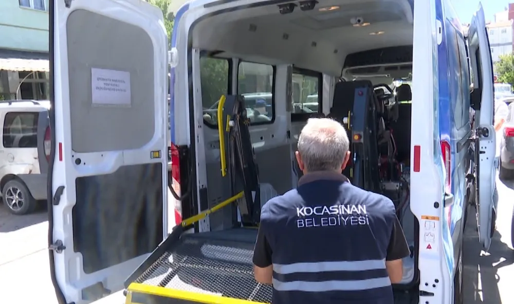 Kocasinan’ın engelsiz nakil aracı kolaylık sağlıyor