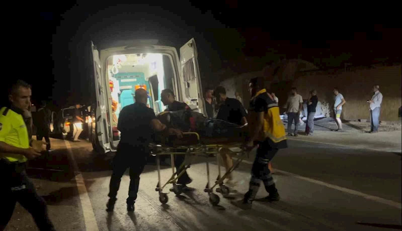 Adıyaman’da otomobiller çarpıştı: 3 yaralı
