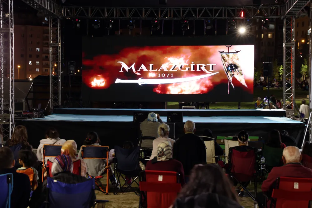 Talas’ta Zafer Coşkusu ‘Malazgirt Filmi’ ile devam etti