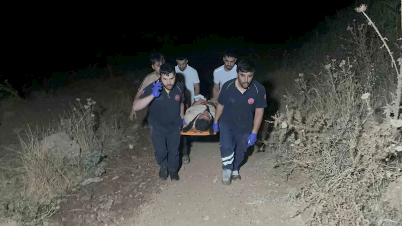 Motosiklet uçurumdan yuvarlandı: 1 Ağır yaralı
