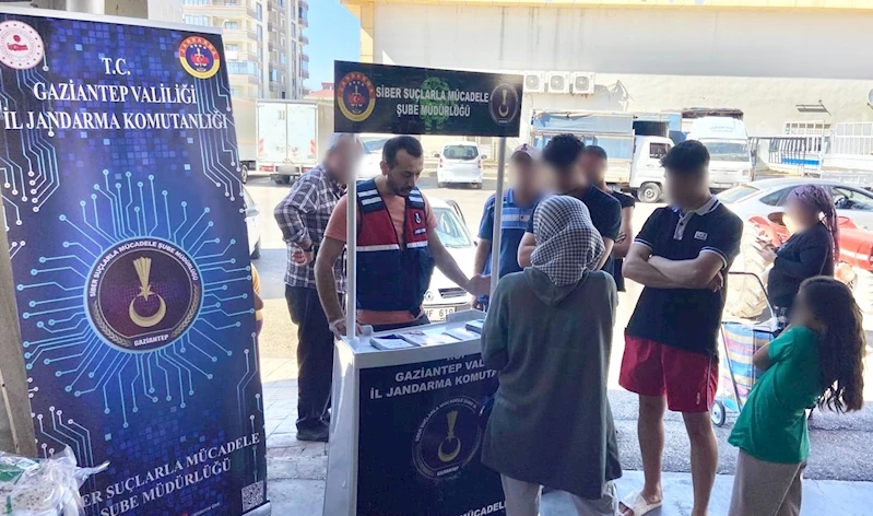 Jandarmadan vatandaşlara siber güvenlik bilgilendirmesi
