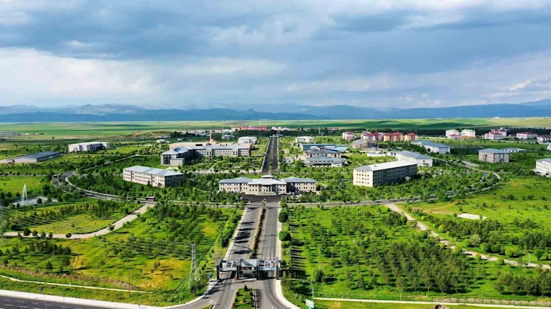 AİÇÜ, 2025 YKS’de yüzde 100 doluluk oranına ulaştı
