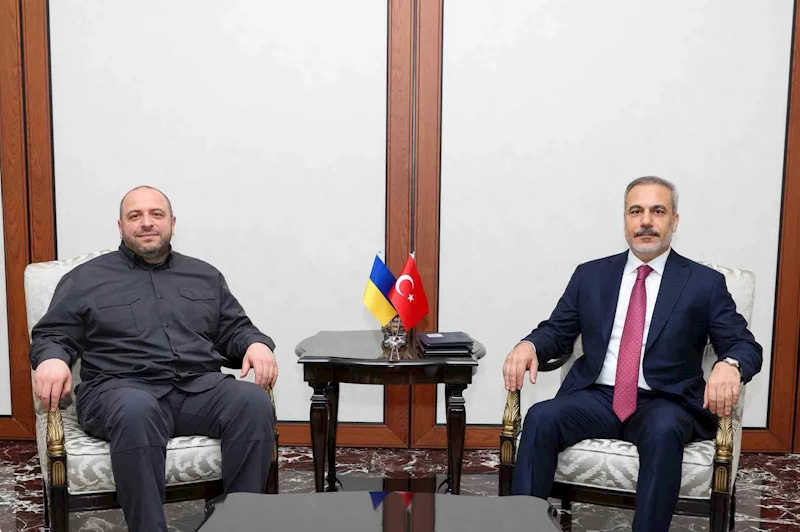 Bakan Fidan, Ukrayna Milli Güvenlik ve Savunma Konseyi Sekreteri Umerov ile görüştü
