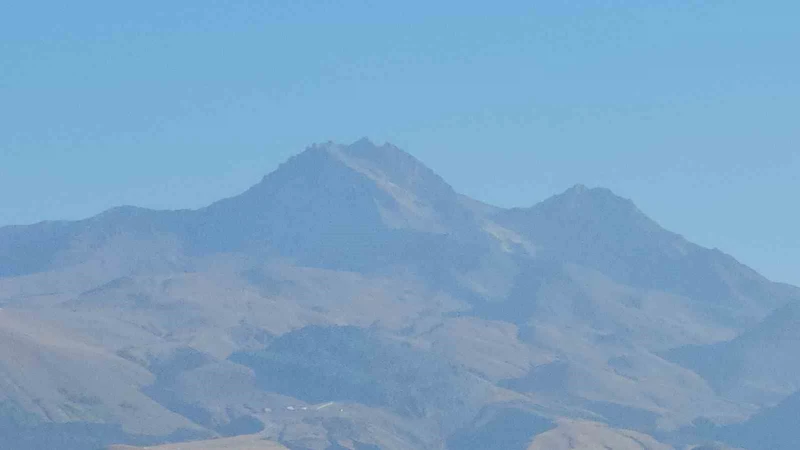Alacaklılar dikkat: Erciyes’in karı eridi