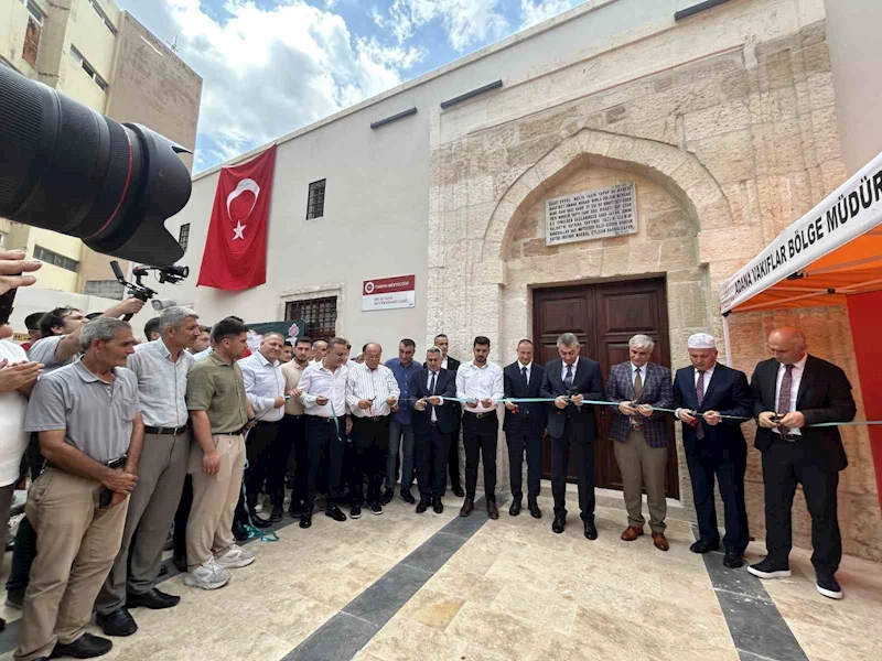 Tarihi Melik Tahir Camii tamamlanan restorasyon çalışmalarının ardından yeniden ibadete açıldı

