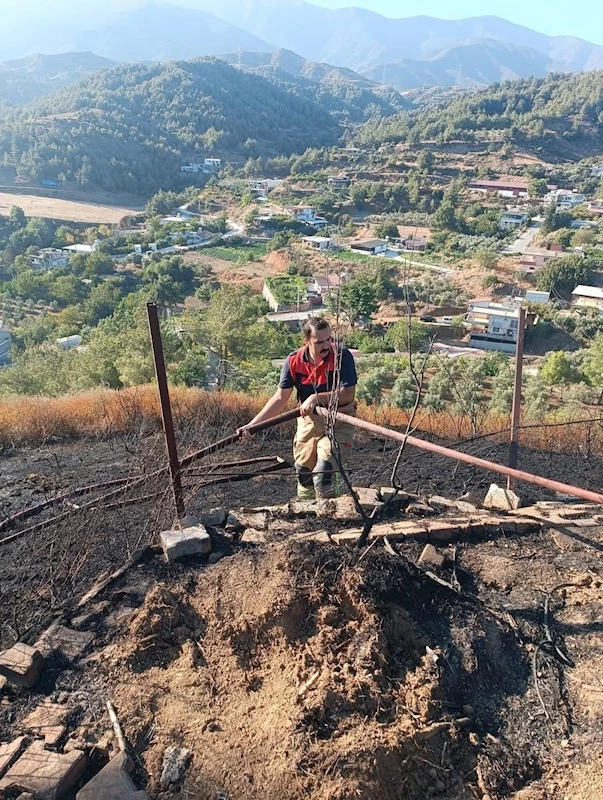Hatay’da orman yangını büyümeden kontrol altına alındı

