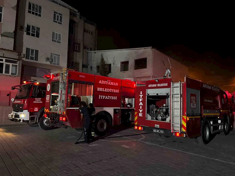Adıyaman’da binada çıkan yangın korkuttu
