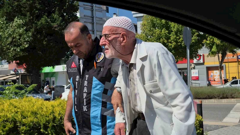 Türk Polisinden yürekleri ısıtan davranış

