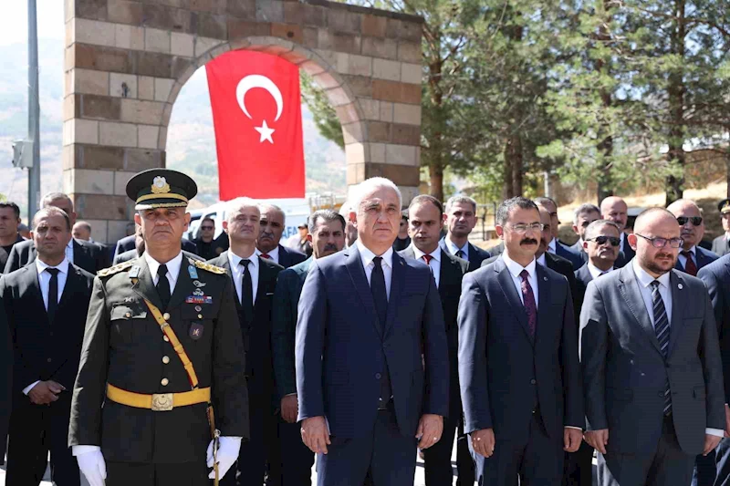Muş’ta 30 Ağustos Zafer Bayramı törenle kutlandı
