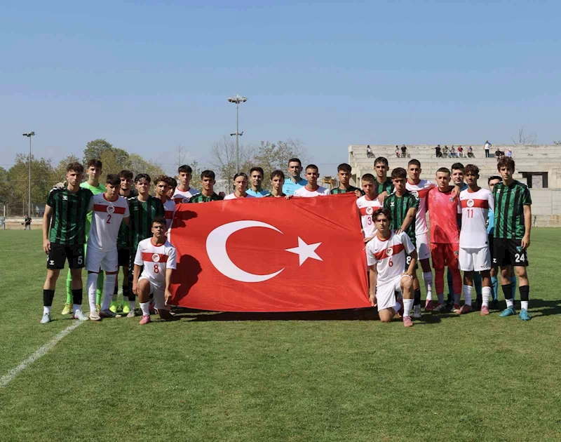 Genç Milli Takımları, 30 Ağustos Zafer Bayramı’nı kutladı
