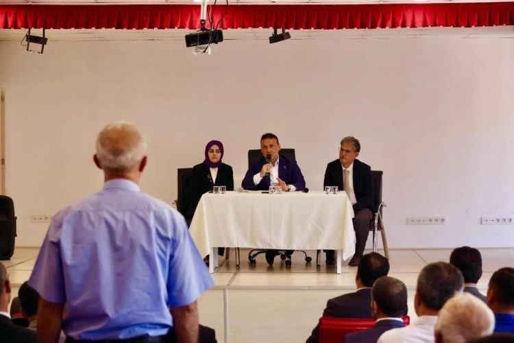 Vali Sözer muhtarlarla bir araya geldi
