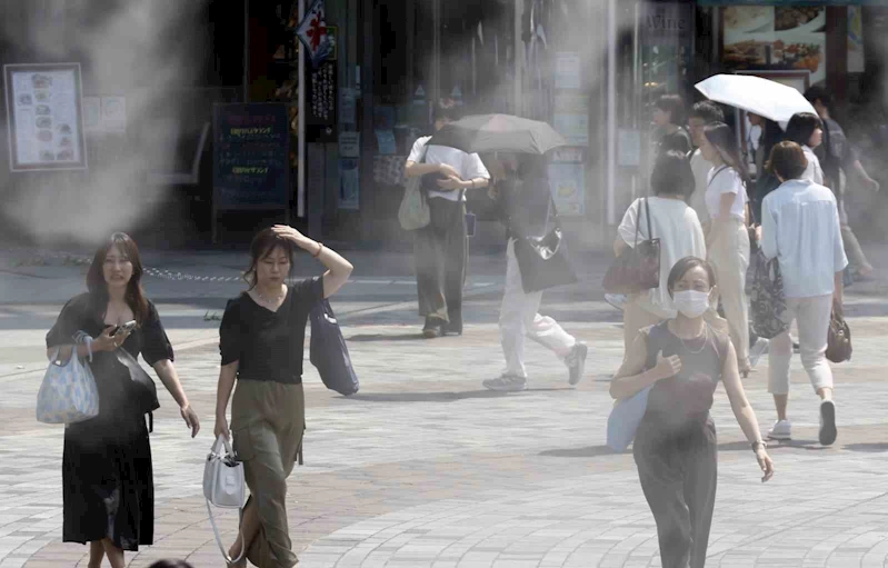 Tokyo’da son 1 buçuk ayda 56 kişi aşırı sıcaklardan hayatını kaybetti
