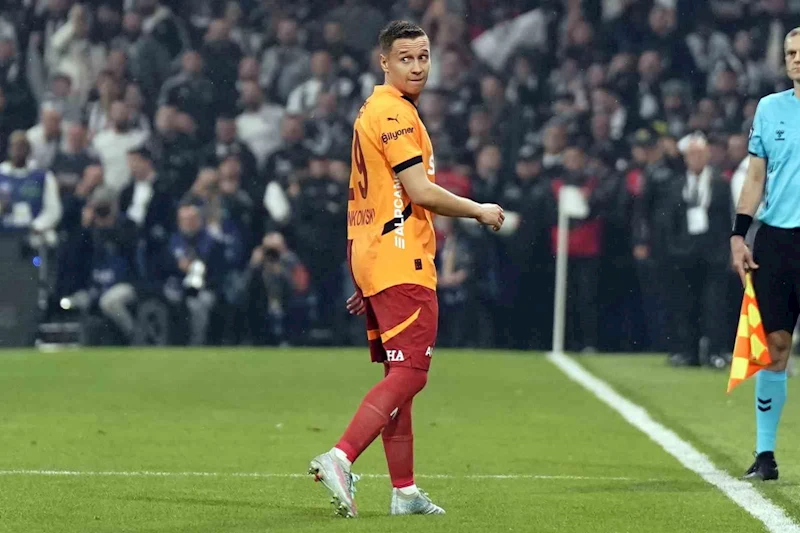 Frankowski, satın alma opsiyonuyla birlikte Rennes’e kiralandı

