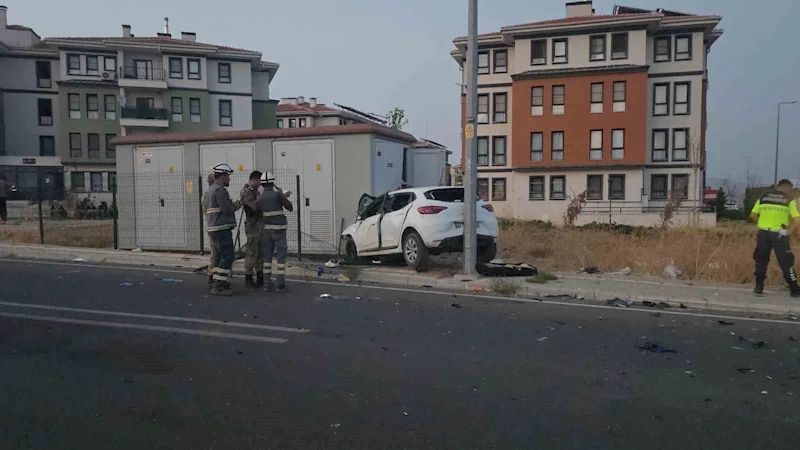 Gaziantep’te motosiklet ile araç çarpıştı: 1 ölü, 3 yaralı
