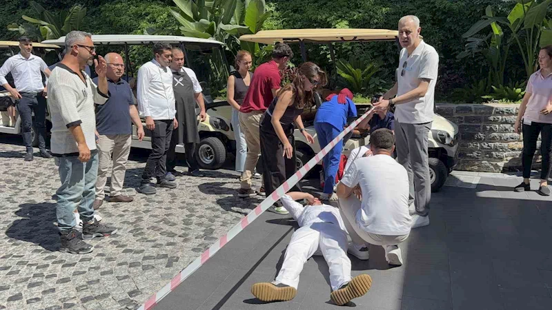 Bodrum’da otelde yapılan yangın tatbikatı nefesleri kesti
