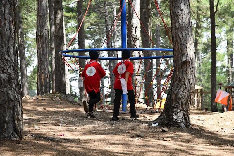 Zorkun Yaylası Şenlik Tepesi’nde oryantiring heyecanı
