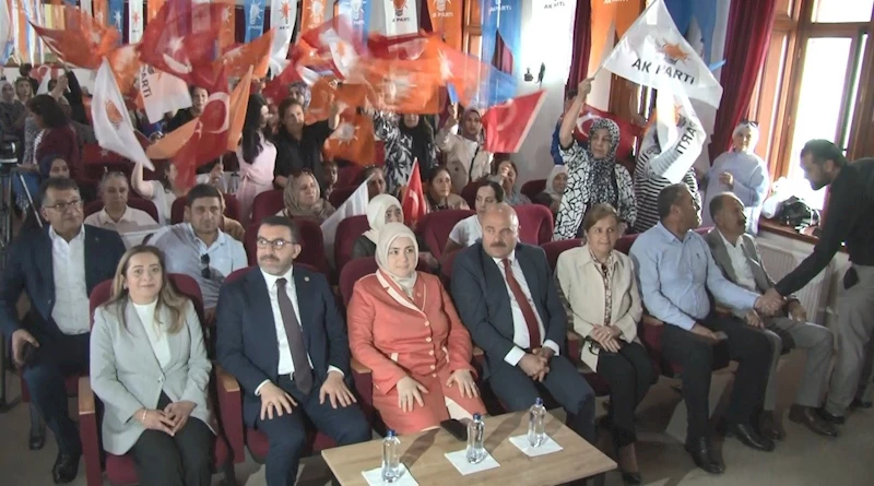 AK Parti Genel Merkez Kadın Kolları Başkanı Ercan, 