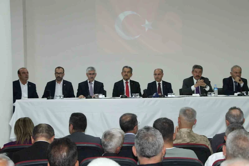 İçişleri ve Milli Eğitim Bakan Yardımcıları Şırnak’ta temaslarda bulundu
