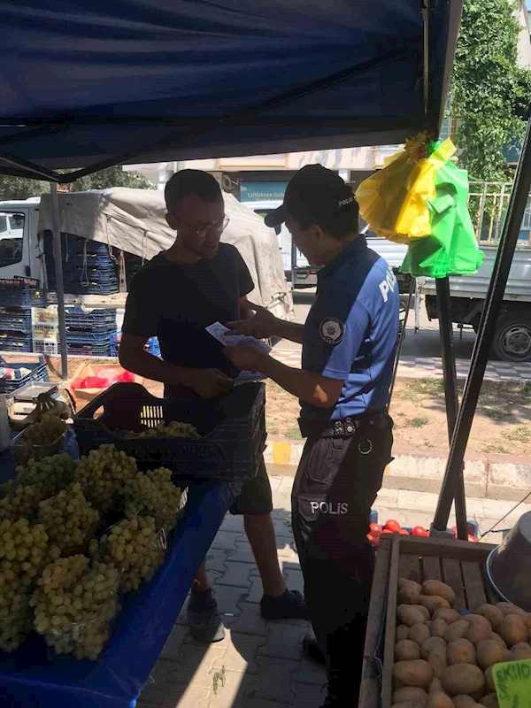 Karacabey’de polis dolandırıcılığa karşı broşür dağıttı
