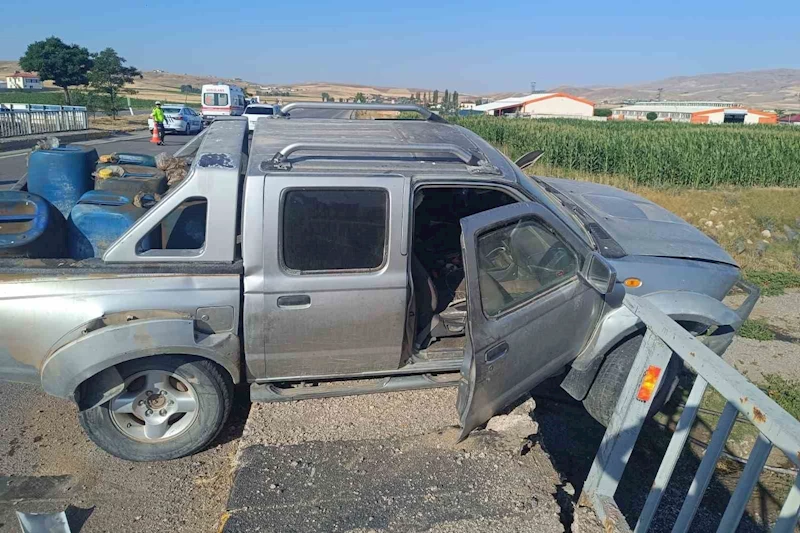 Sivas’ta trafik kazaları: 4’ü çocuk 9 yaralı
