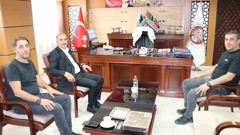 Başkan Alan:  