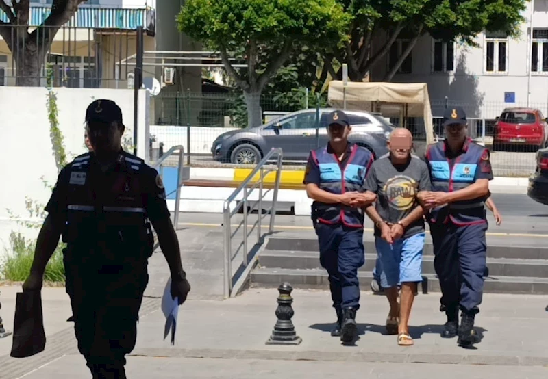Antalya’da alacak-verecek cinayetinin zanlısı adliyeye sevk edildi
