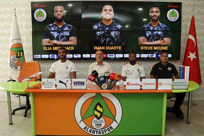 Alanyaspor’dan 3 imza
