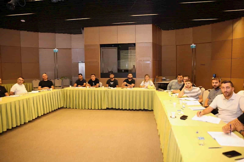 Küçükçekmece’de personele ilk yardım eğitimi

