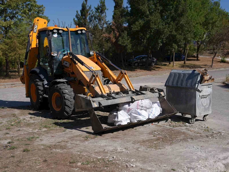 Düzce Belediyesi’nin ‘Temiz Şehir Düzce’ kampanyası hız kesmeden devam ediyor

