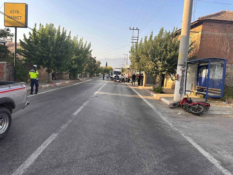İzmir’de trafik kazası: 1’i ağır 2 yaralı
