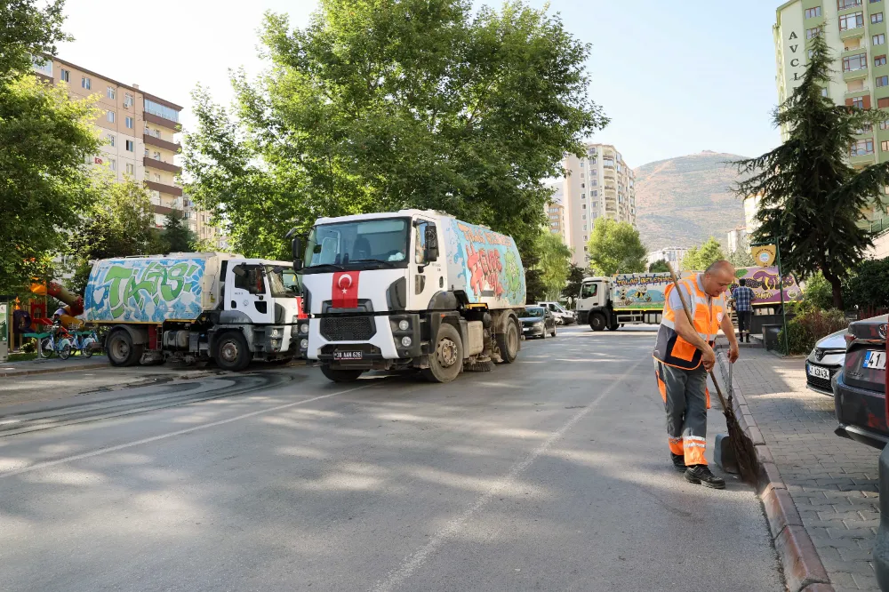 Talas’ta hizmet seferberliği: Bahçelievler pırıl pırıl oldu