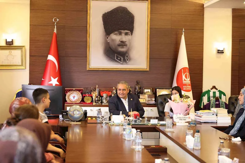 Gençler hayallerine Keçiören Belediyesi ile ulaştı
