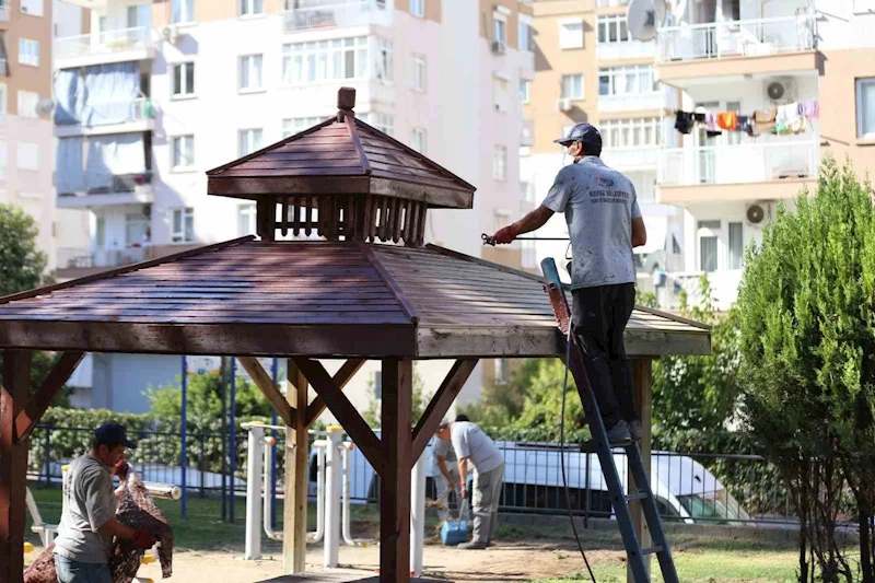 Kepez Belediyesi Esentepe’de yaptığı yenileme çalışmalarıyla bölgeye modern bir çehre kazandırdı
