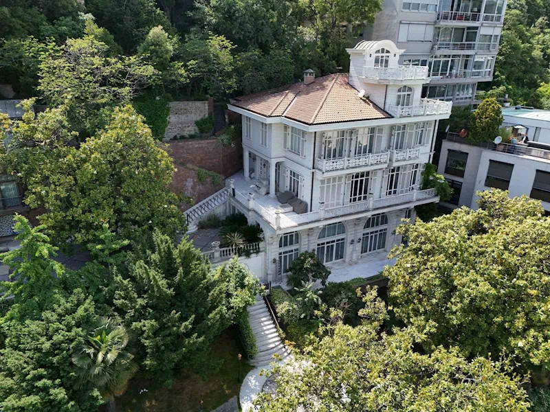 FETÖ firarisi Akın İpek’in Bebek’teki köşkü yeniden satışta
