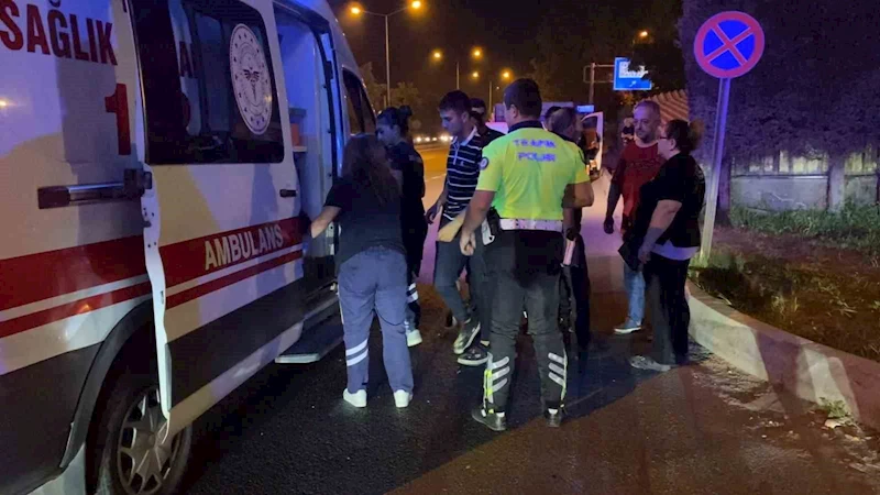 Bursa’da hafif ticari araç otomobille çarpıştı: 1 yaralı
