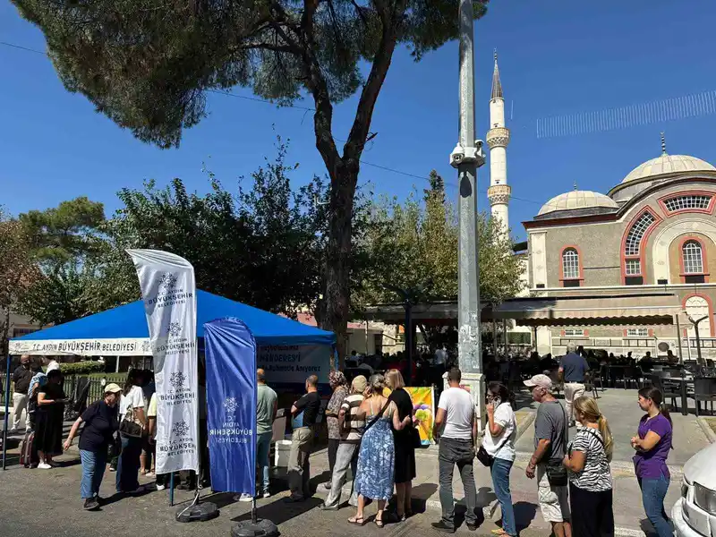Aydın Büyükşehir’den merhum Başbakan Menderes anısına lokma hayrı
