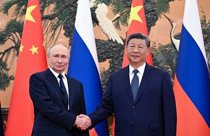 Çin Devlet Başkanı Xi, Rus mevkiidaşı Putin ile bir araya geldi
