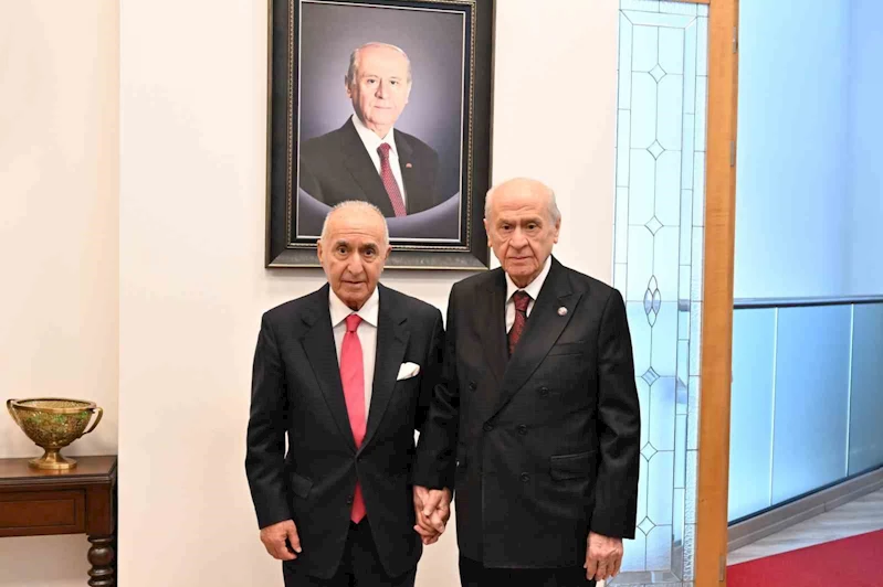 Eski CHP Genel Başkanı Çetin’den MHP lideri Bahçeli’ye ziyaret
