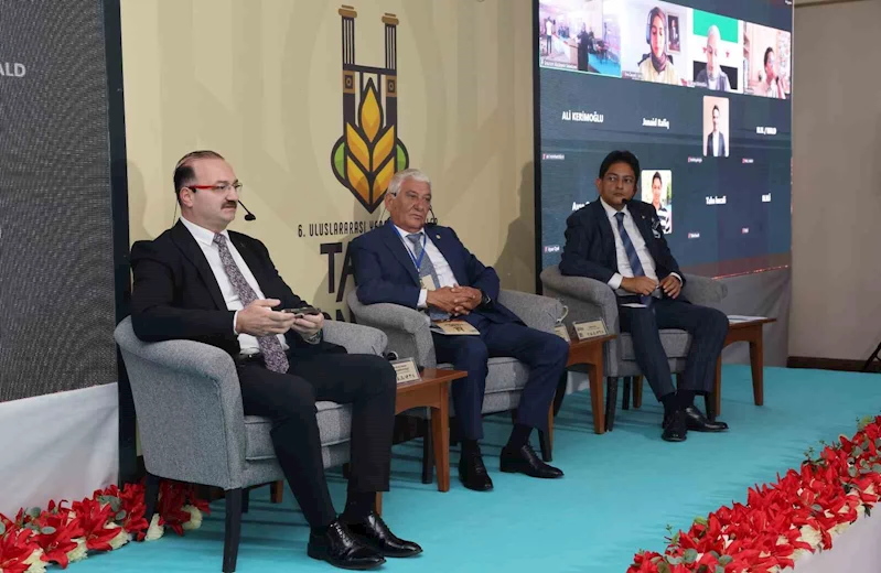 Rektör Hacımüftüoğlu, 6. Uluslararası yerel yönetimler tarım kongresinde panelist olarak yer aldı
