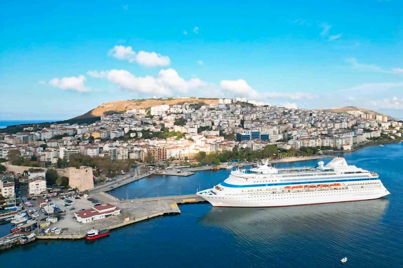 Karadeniz’in ilk yat limanı Sinop’a inşa edilecek
