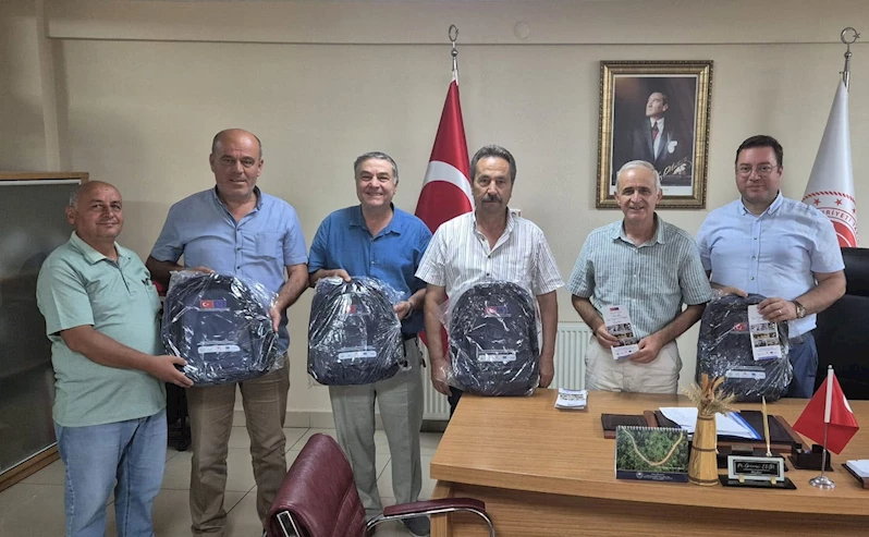 Kırsal mahallelerdeki öğrencilere kırtasiye desteği
