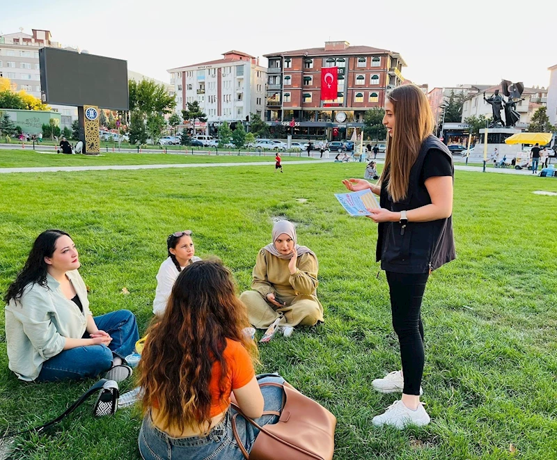 Kütahya’da SİBERAY ekiplerinden sokakta bilgilendirme çalışması
