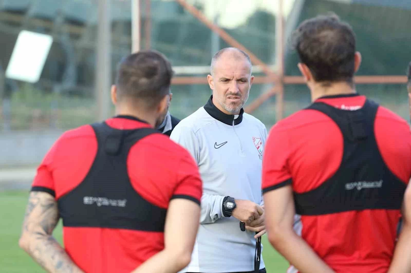 Mustafa Er: 