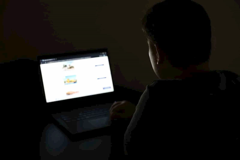 Burs dolandırıcıları e-Devlet’i bile taklit ediyor
