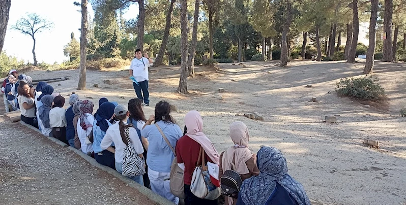 Bandırmalı Gençler ‘Bir Destandır Çanakkale’ projesiyle tarihi yolculukta
