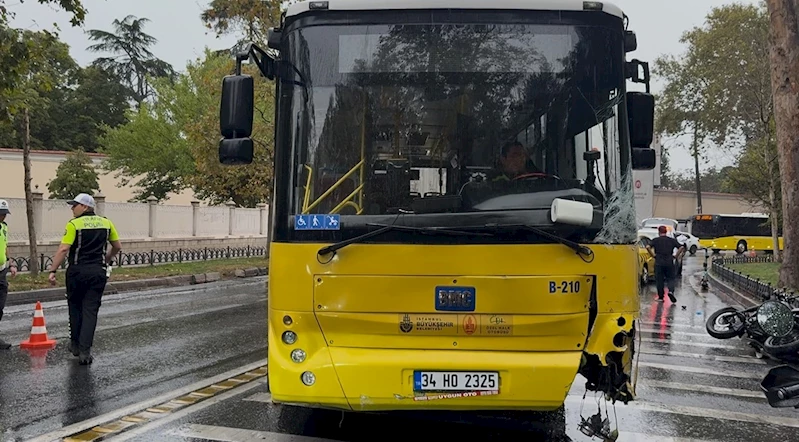 Beşiktaş’ta İETT otobüsü motosiklete ve taksiye çarptı: 1 yaralı
