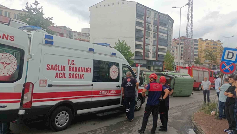 Karadeniz Ereğli’de kontrolden çıkan araç devrildi
